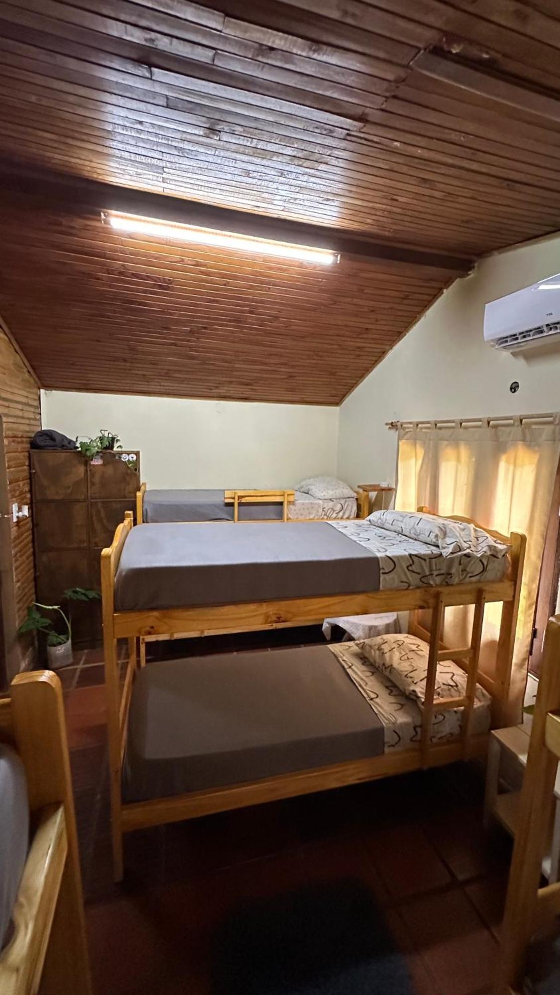 Bungalow Hostel Iguazu Puerto Iguazú Extérieur photo
